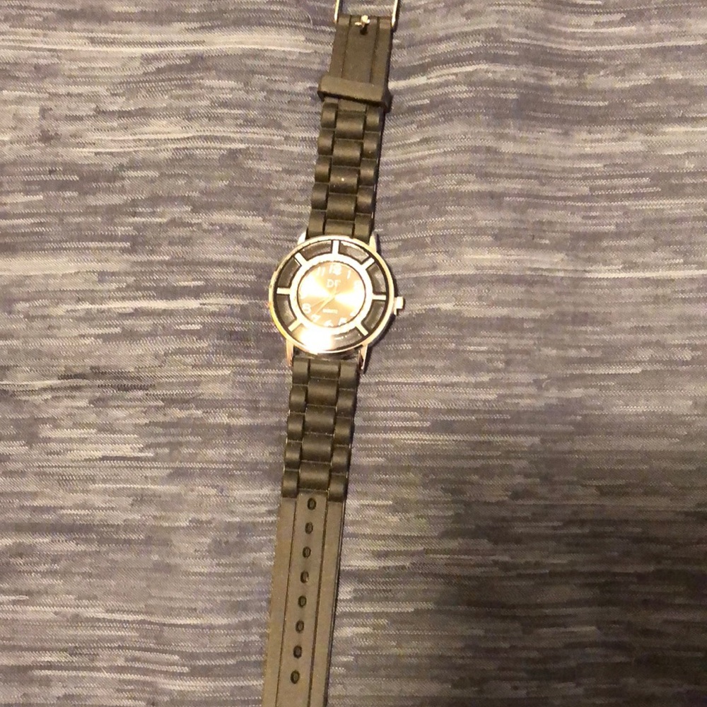 Rinestone black silicone watch